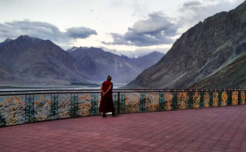 Wing out at Leh Ladakh with Golden Triangle Tour: Take an insight into Ladakh Tourism!
