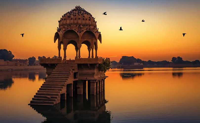 Experience the gratifying cultures and multifarious lifestyle of India in Golden Triangle Tour Package