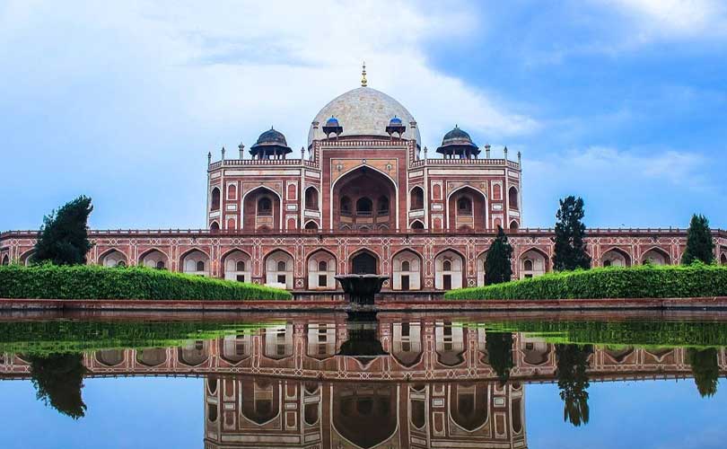 Tomb of Humayun -UNESCO recognized attraction in Delhi