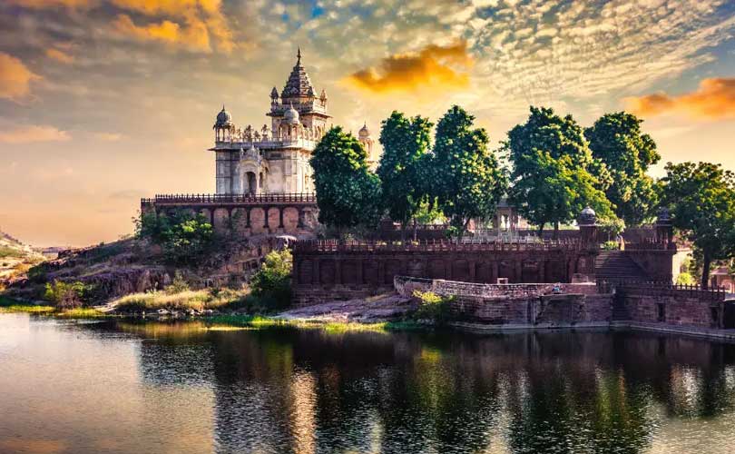 Top 7 Tourist Destinations to Visit in October in India on Holidays in 2019