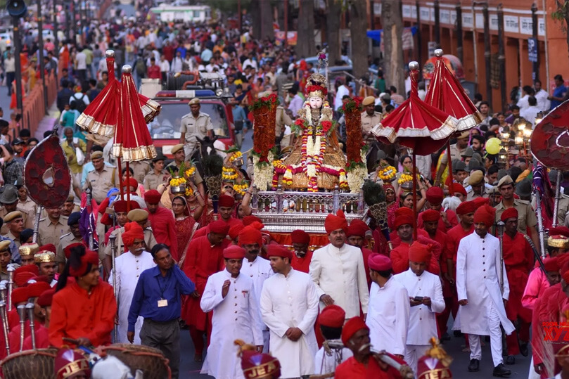 Golden Triangle with Teej Festival