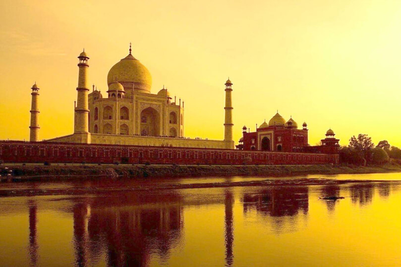 Taj Mahal Sunrise Tour